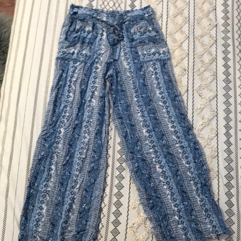 medium blue wide leg ankle length pants